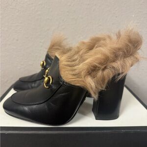Gucci Black Mules with Tan Fur Accent